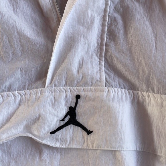 Mens Nike Air Jordan windbreaker - Picture 2 of 6